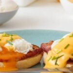 How to Make Hollandaise Sauce